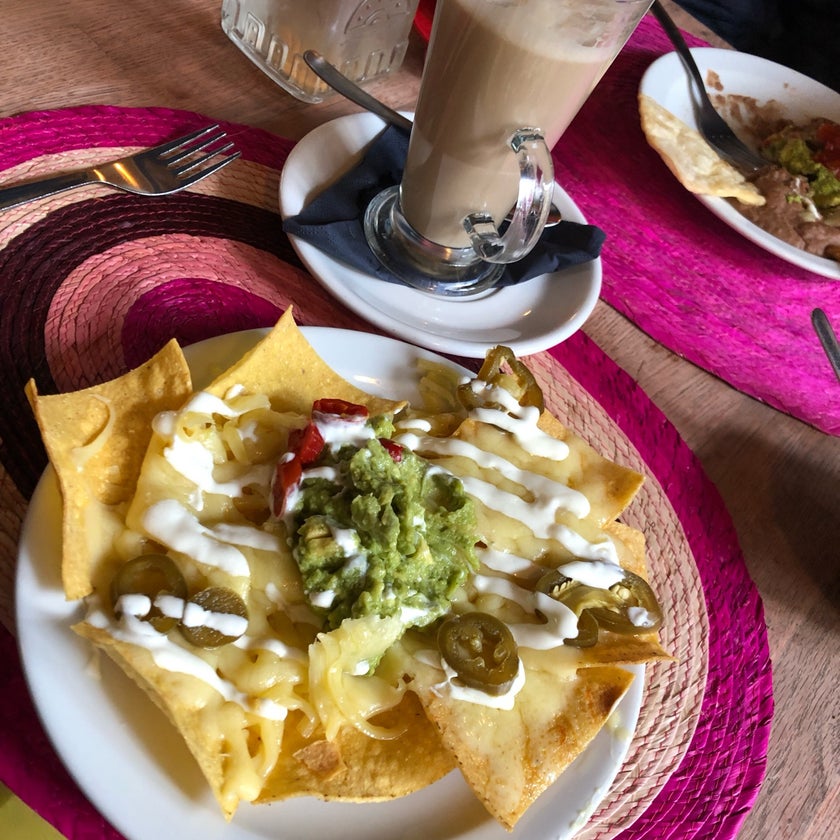 Viva Mexico - Mexican Restaurant - restaurants,bar,scenic views,lunch,dinner,great value,margaritas,big portions,trendy,good for dates,tortillas,sangria,quick service,good for groups,piña coladas,chimichangas,good for special occasions,window tables,mexico