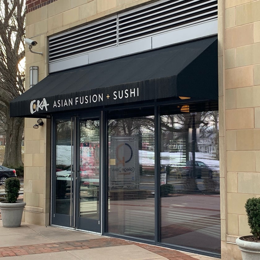 Oka Asian Fusion - Sushi Restaurant - bar,healthy food,parking,curry,trendy,good for dates,good for groups,good for business meetings,chirashi