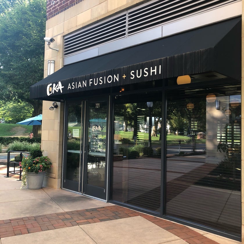 Oka Asian Fusion - Sushi Restaurant - bar,healthy food,parking,curry,trendy,good for dates,good for groups,good for business meetings,chirashi