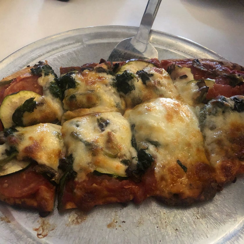 Salerno's Restaurant & Pizzeria - Italian Restaurant,Pizzeria - pizza,well,lunch,parking,dinner,great value,sausage,sub sandwiches,garlic,good for groups,eggplant parmigiana