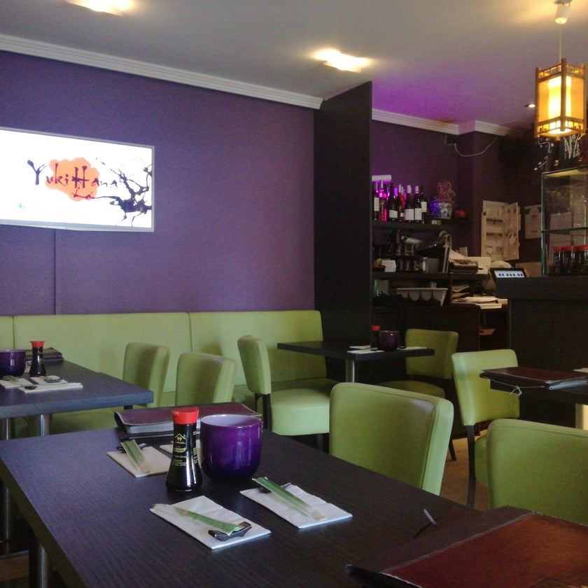 Yuki Hana - Japanese Restaurant - bar,healthy food,sushi,dinner,great value,trendy,good for dates,spinach,good for special occasions