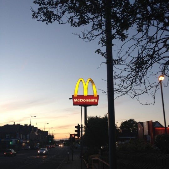 McDonald's Stockport - Heaton Chapel - American Restaurant,Fast Food Restaurant - 