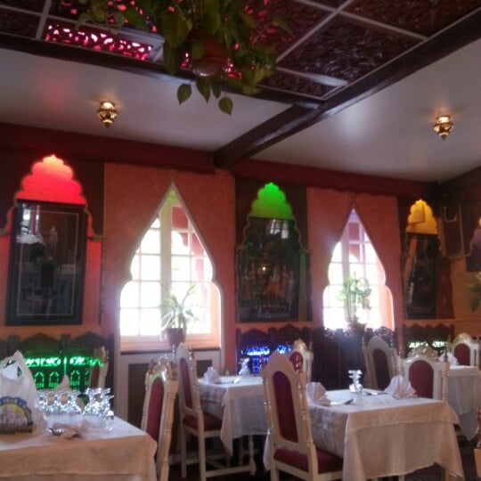 Jardin du Prince - Fast Food Restaurant,Brasserie,Indian Restaurant - 