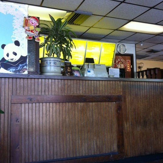 Panda House - Chinese Restaurant,Chinese - honey chicken,pork fried rice