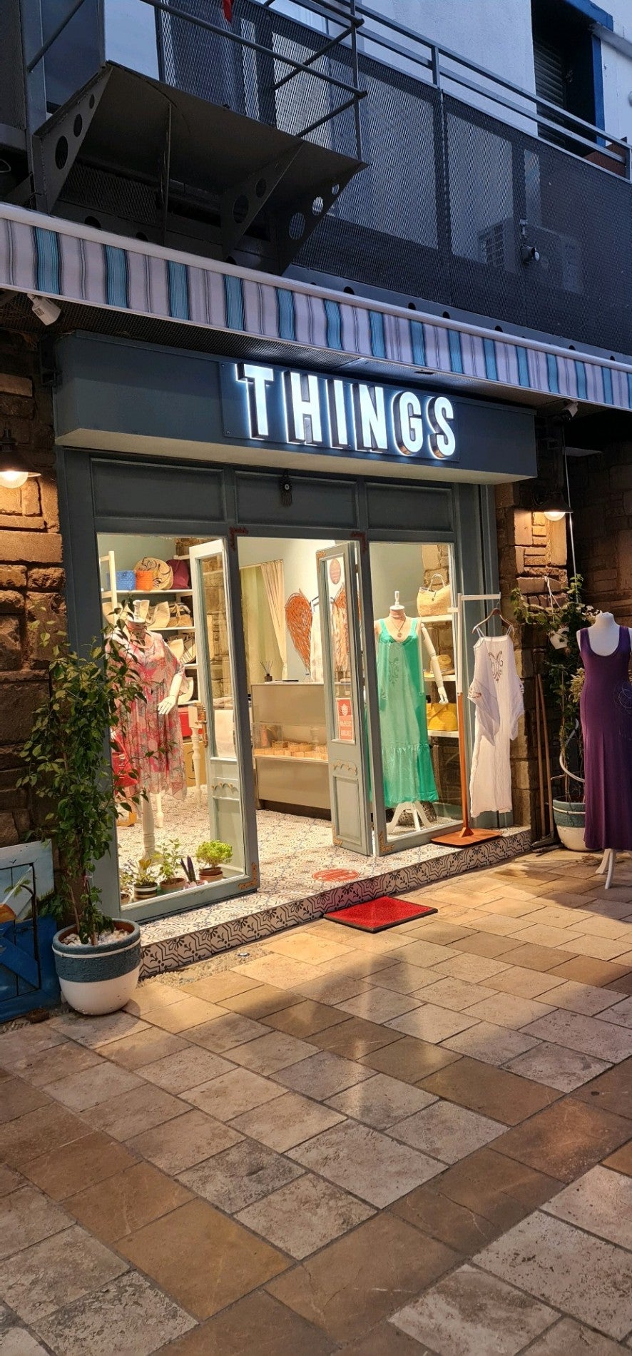 women-s-store
