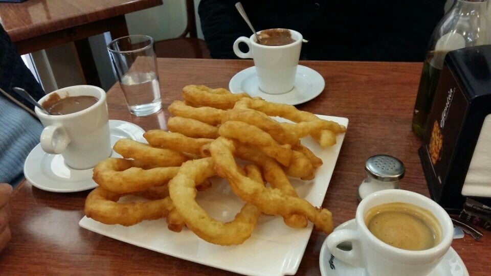 food-court