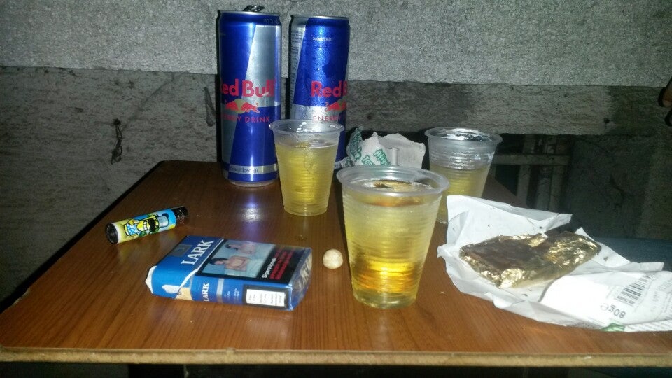 bar