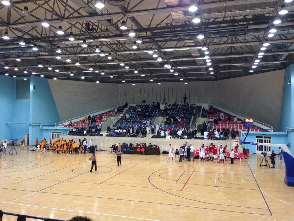 sports-club