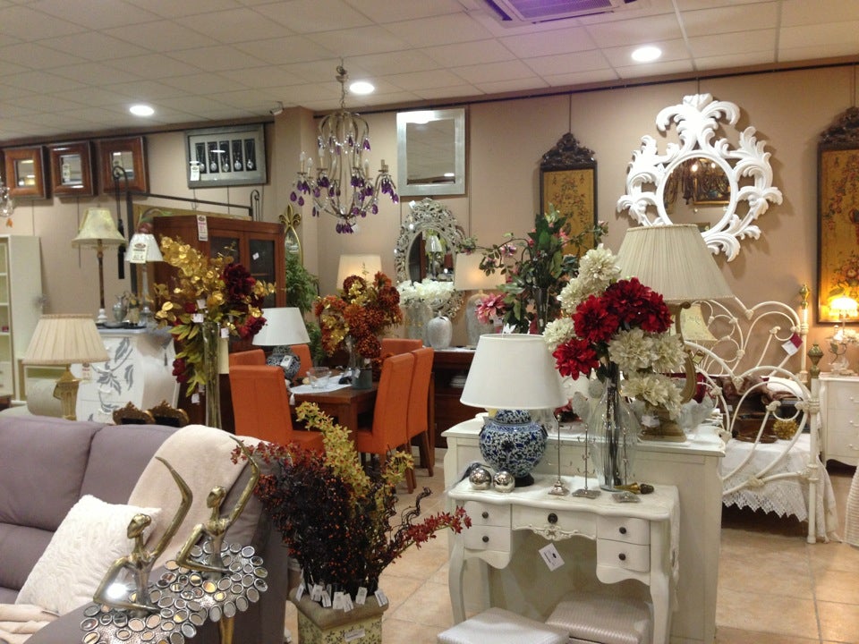 furniture-home-store