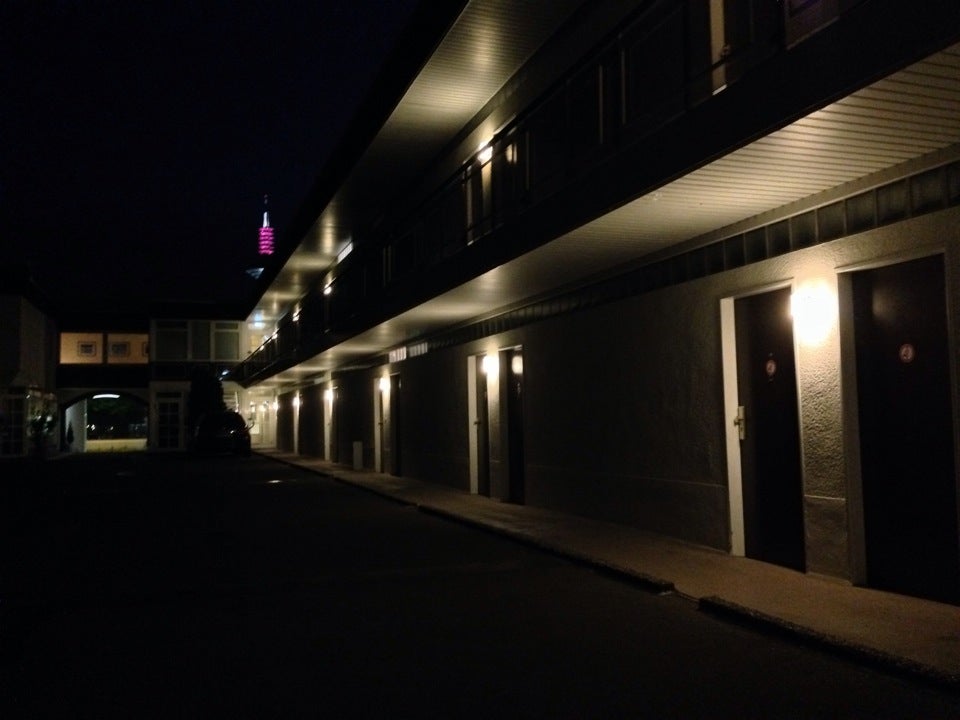 motel