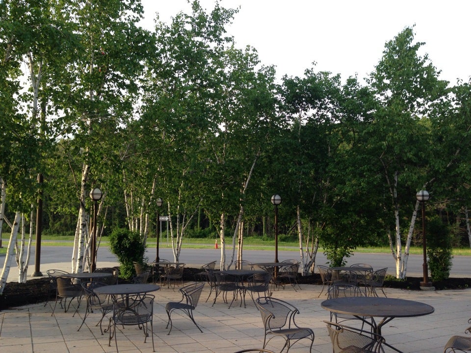 Guilderland Travel Plaza