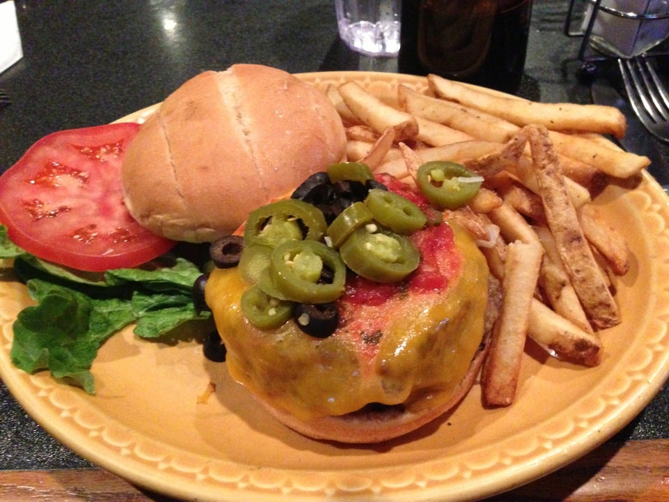 T.C.'s Referee Sports Bar, Bar