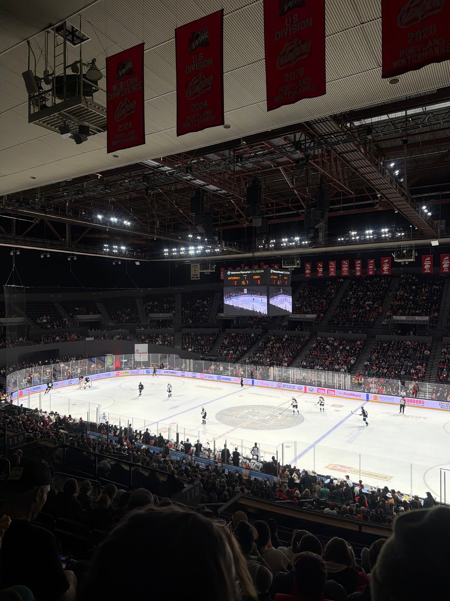 Veterans Memorial Coliseum
