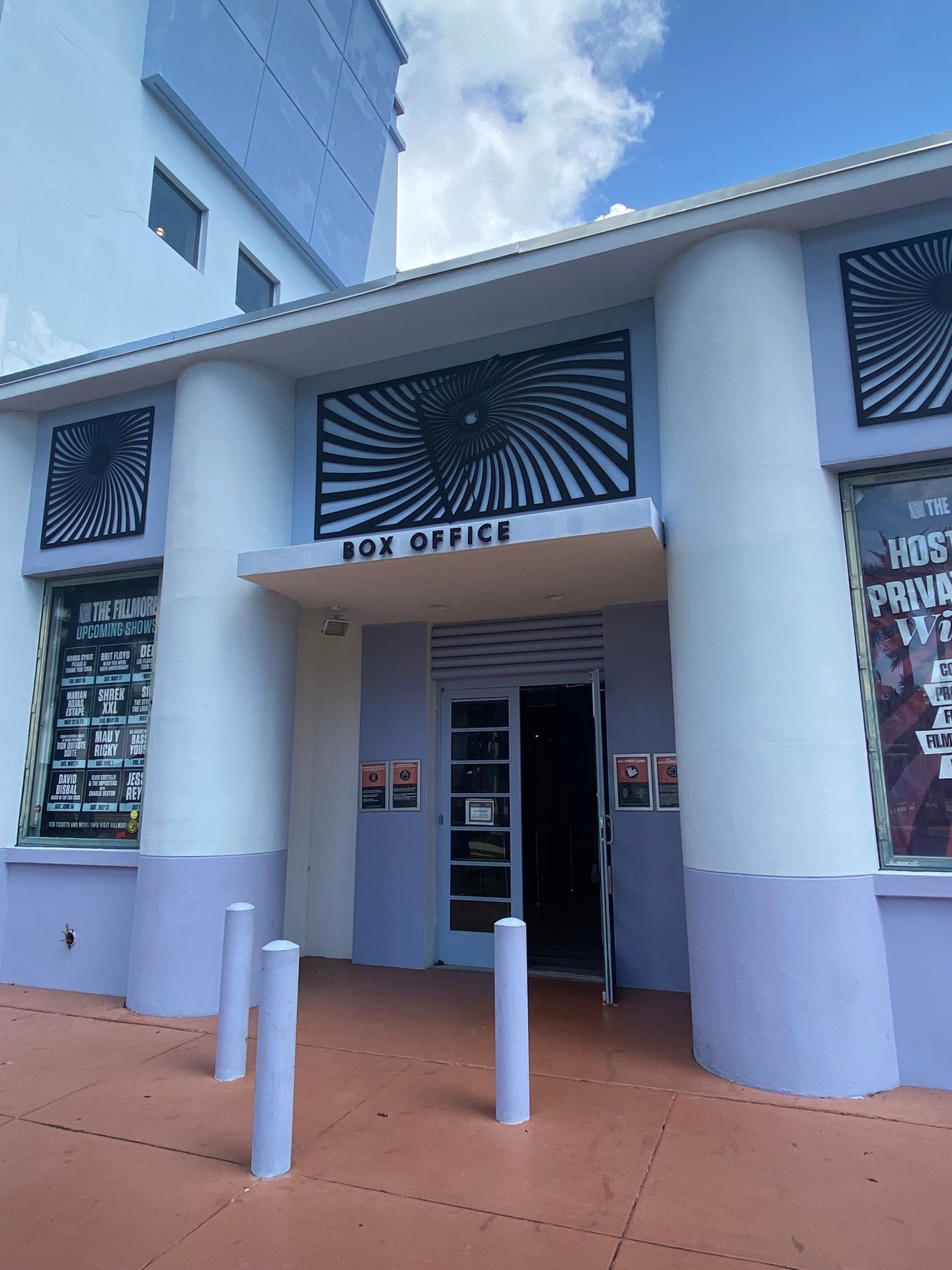 LIV Nightclub Miami (17Ac_V)