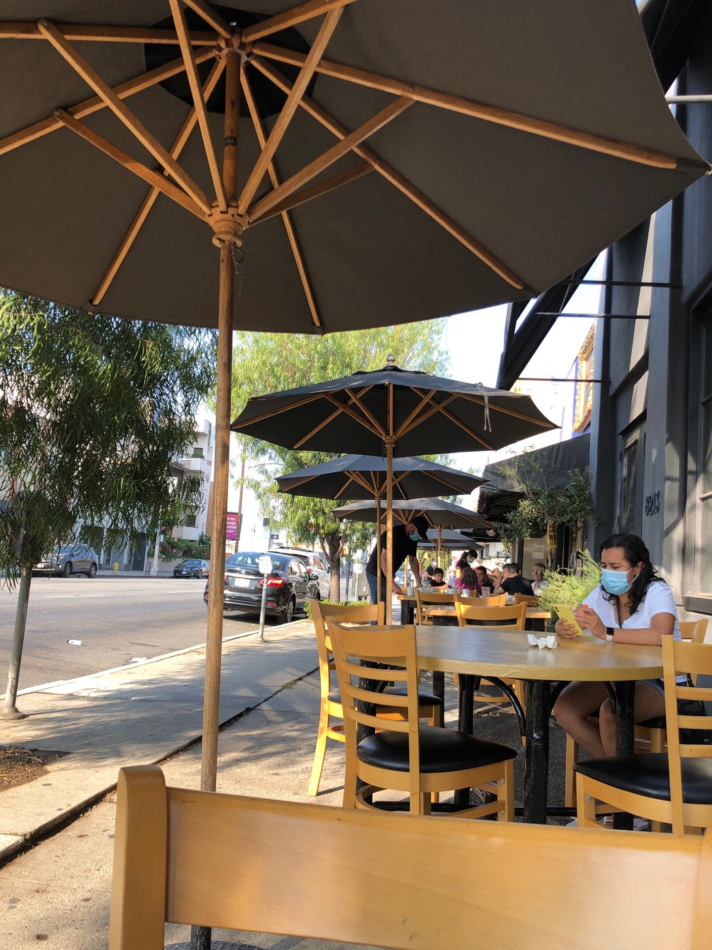 toast bakery cafe, a cafe