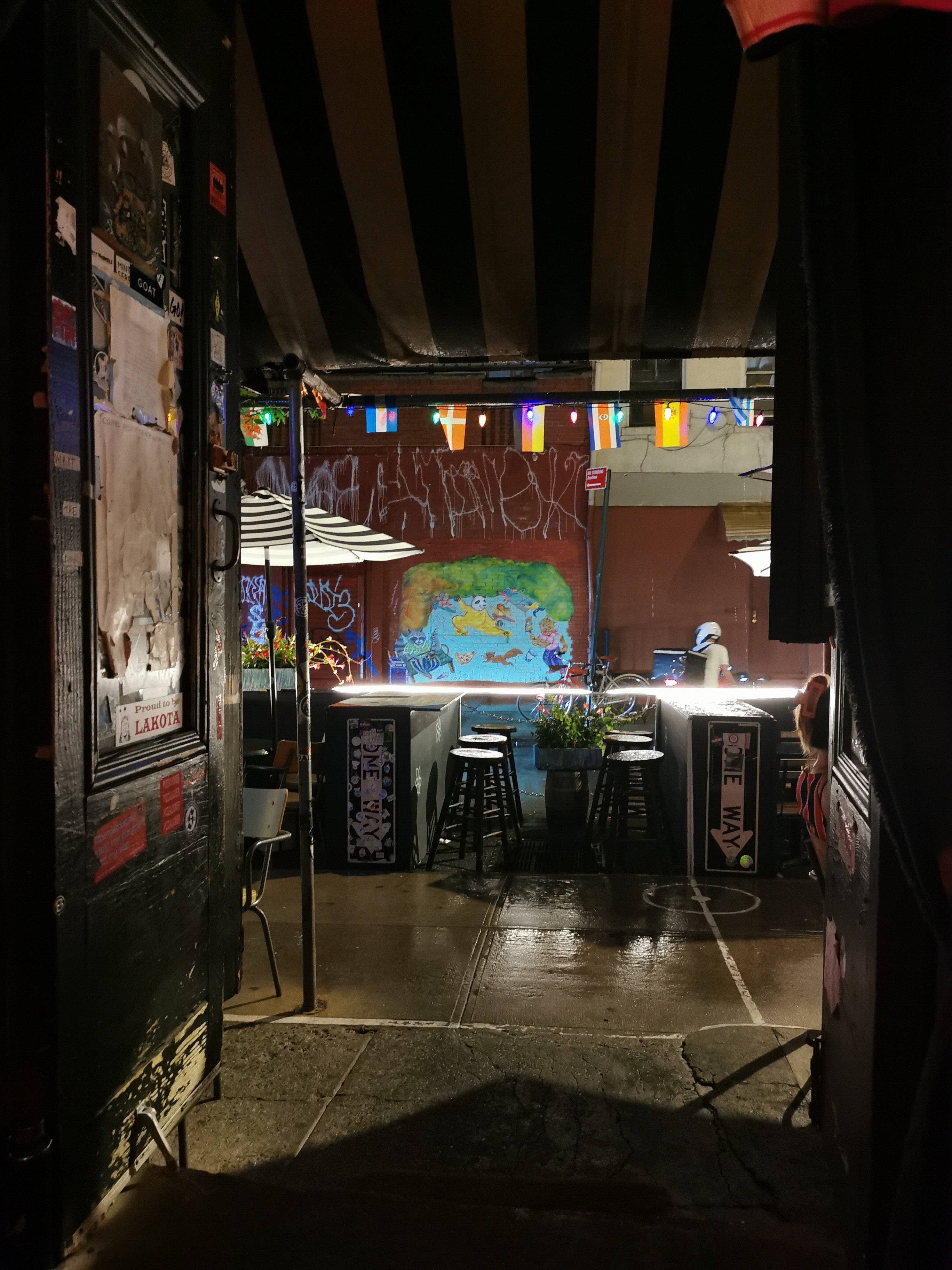 Forgtmenot, a bar in New York