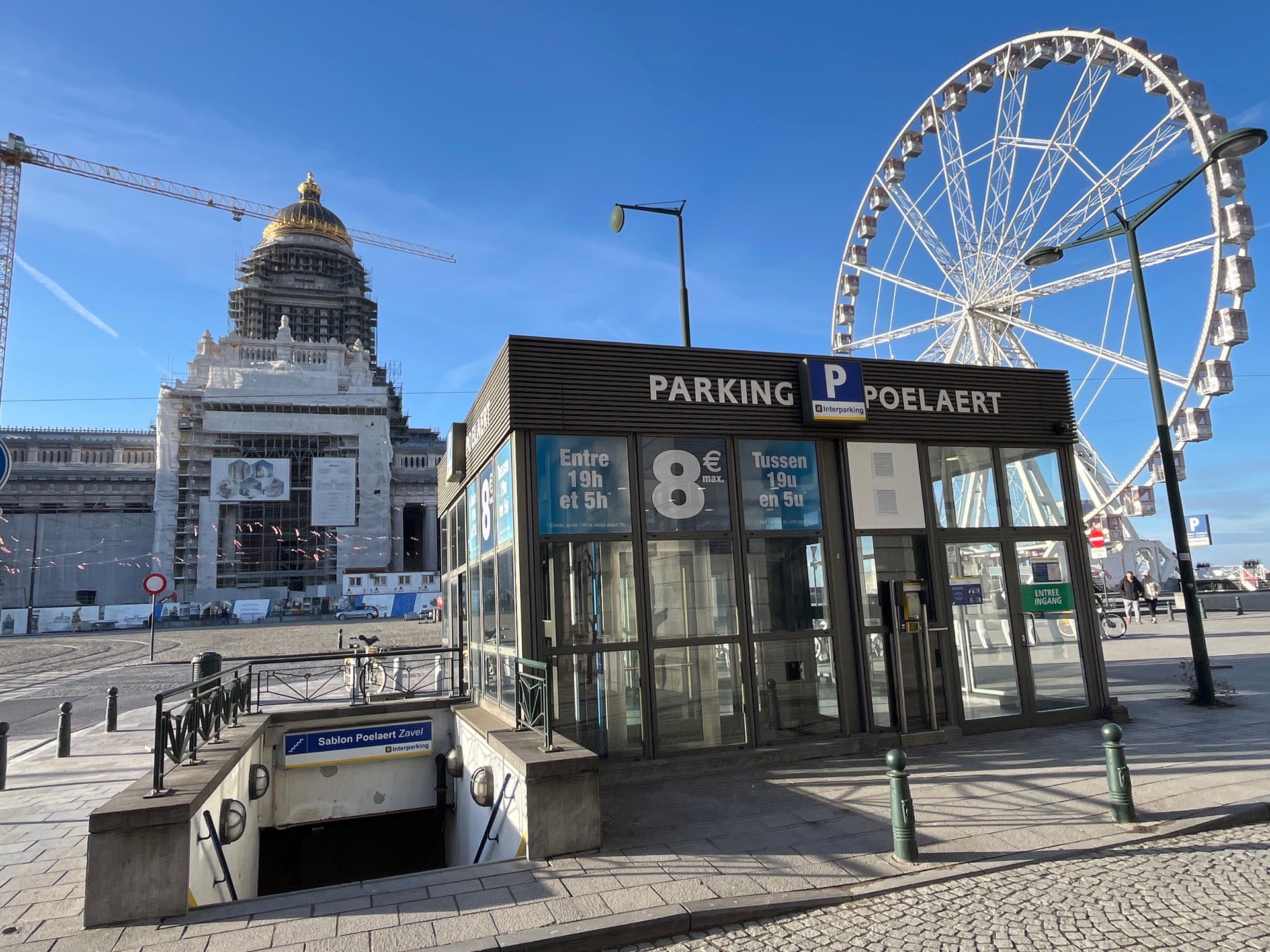 Place Poelaertplein (Poelaertplein) - Brussels bar