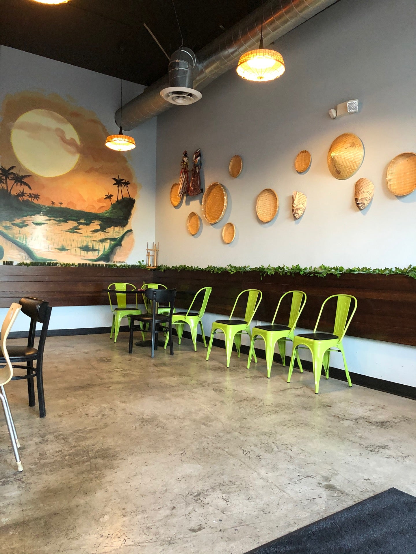 Mr Sate, a restaurant in Los Angeles