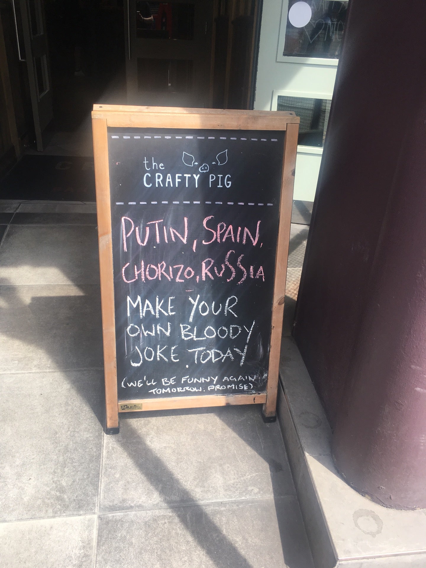 The Crafty Pig - Manchester bar