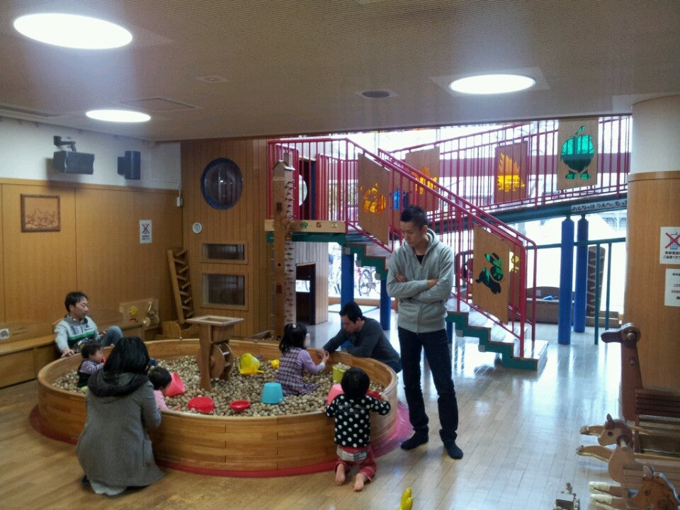 休みの日は近くの図書館に行ってみよう 京都市にある図書館をご紹介 アチコチ By ママリ