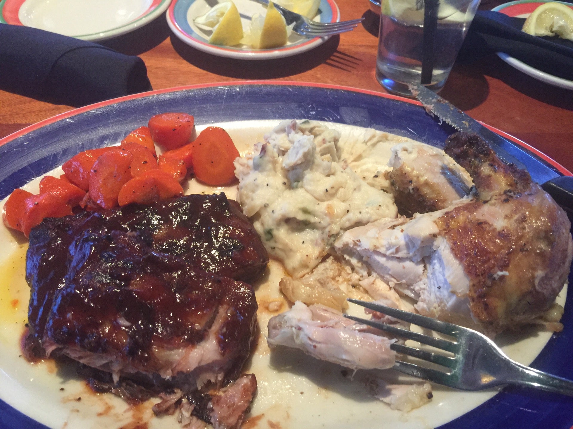 Red Rock Canyon Grill 9221 Lake Hefner Pkwy Oklahoma City