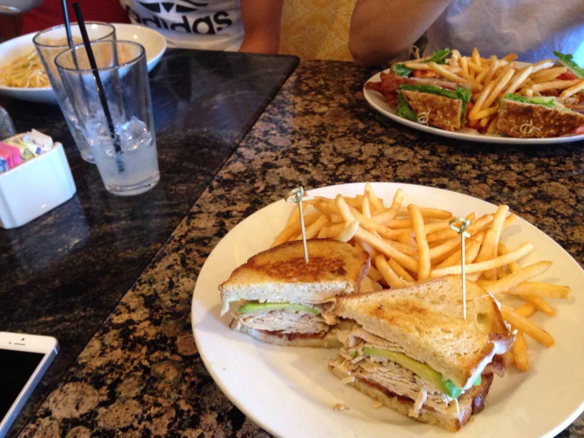 Marmalade Cafe Malibu 3894 Cross Creek Rd Malibu