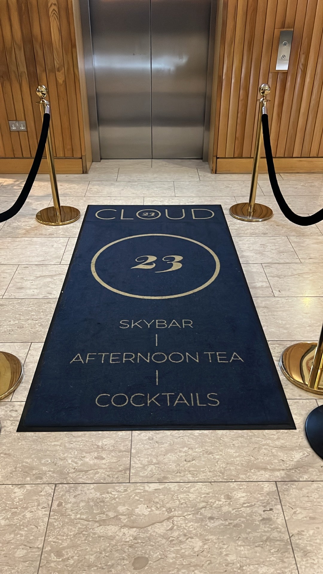 Cloud 23 - Manchester bar