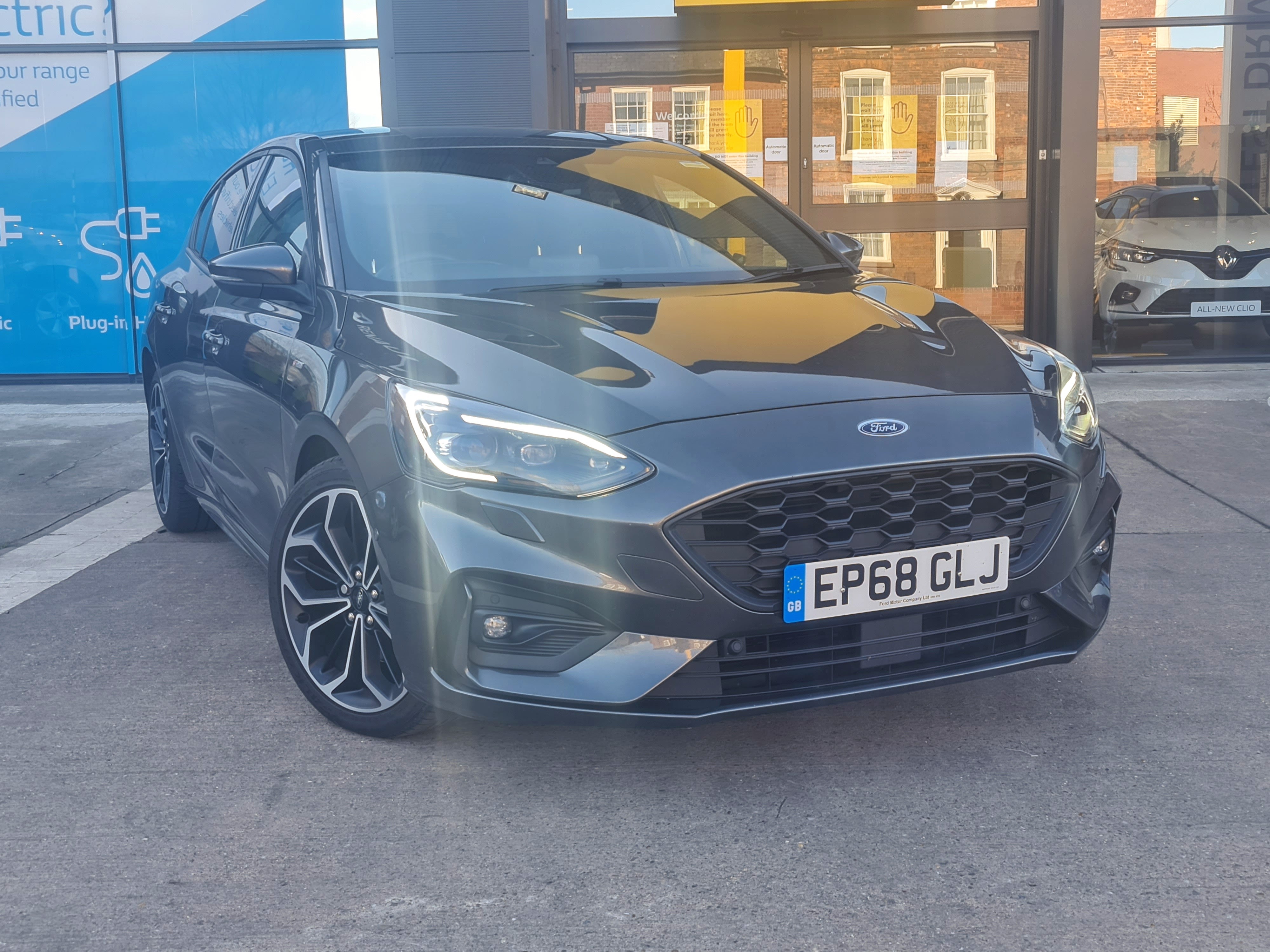 Sutton Park Burton Renault & Dacia