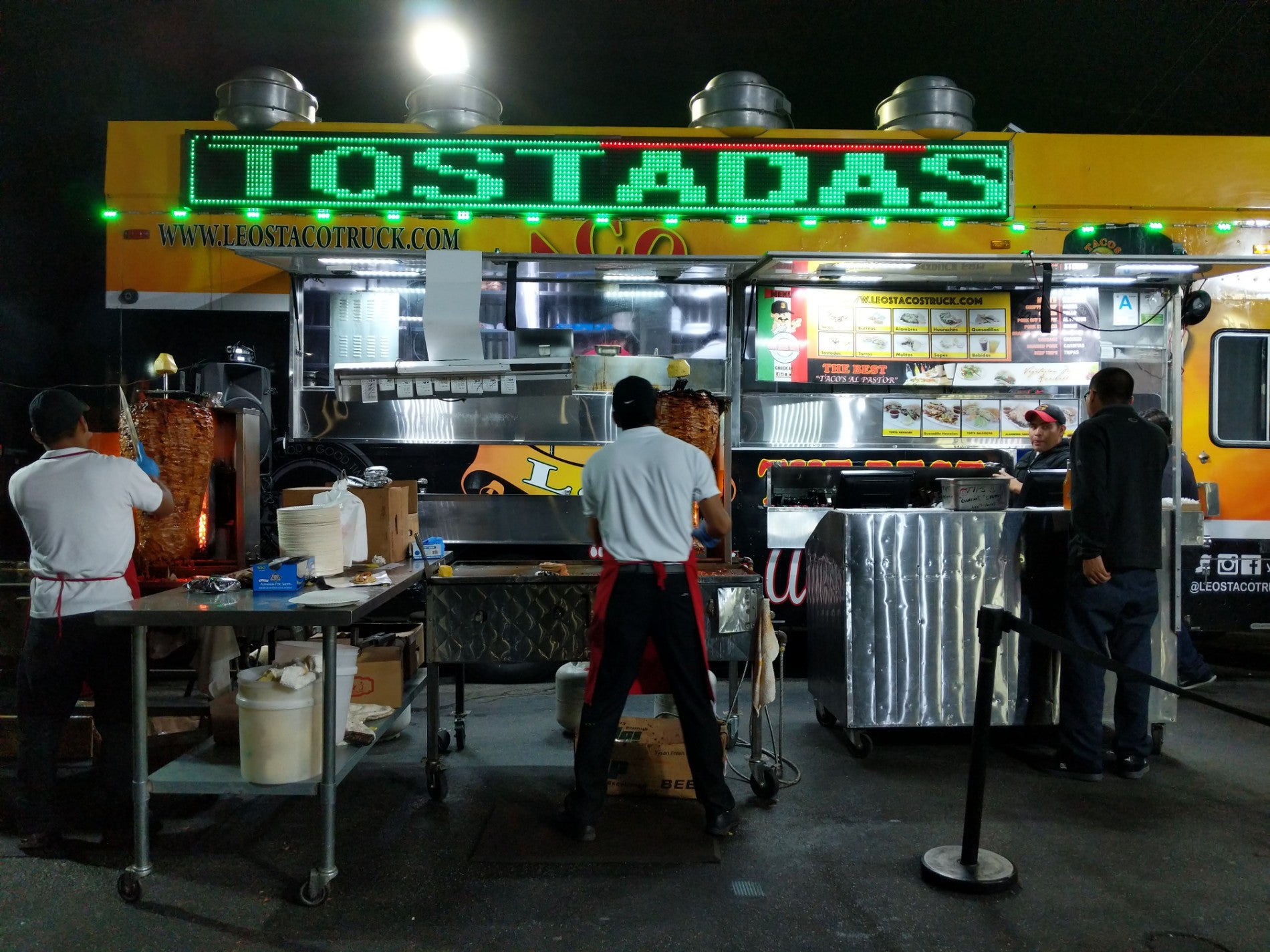 Leo's Taco Truck cover photo