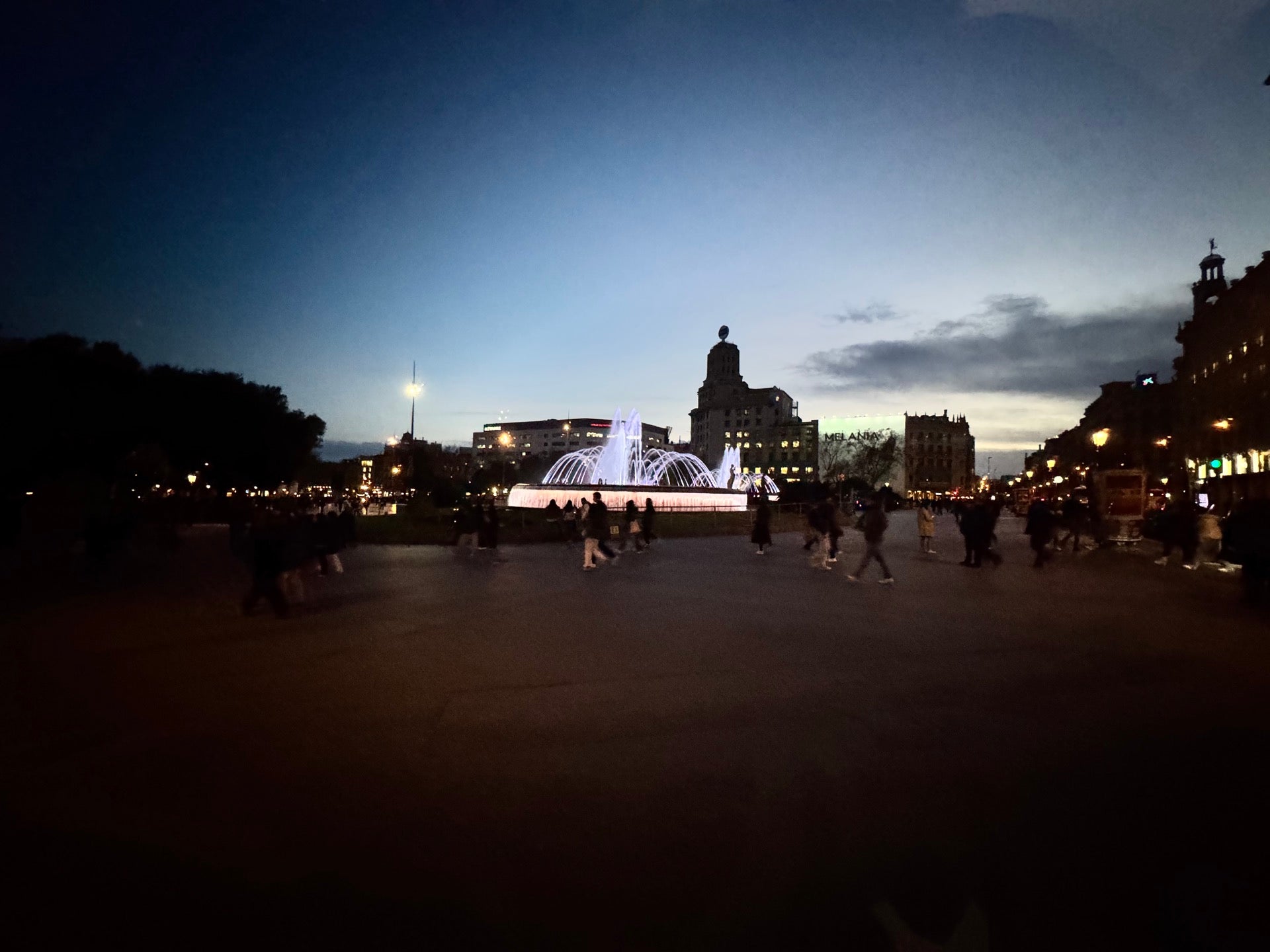Plaça de Catalunya - Barcelona bar