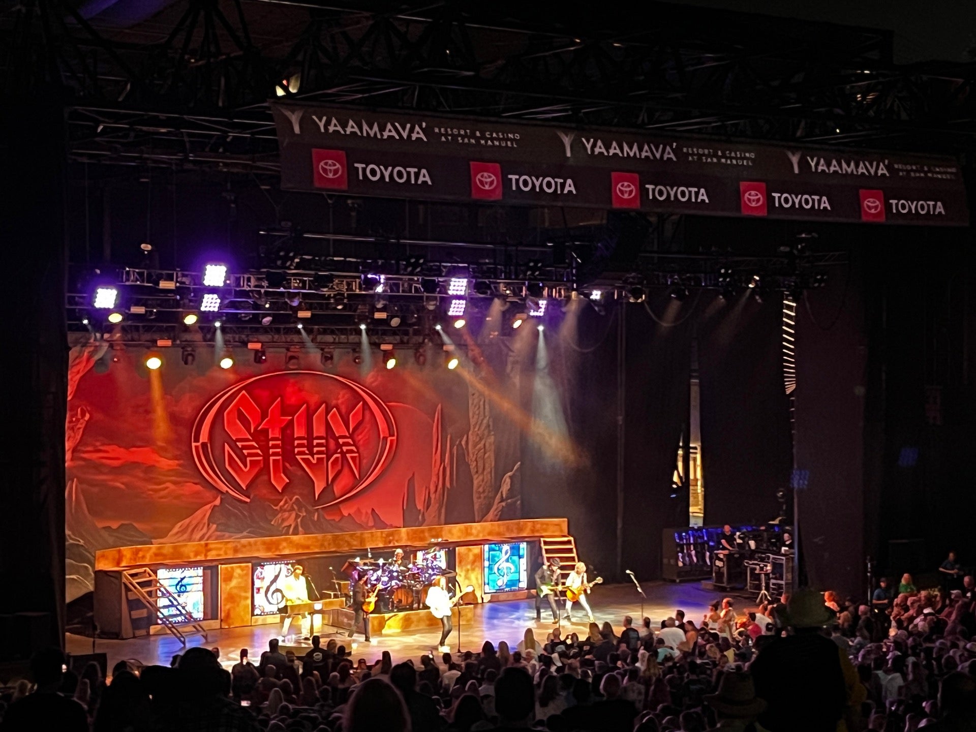 Pacific Amphitheatre