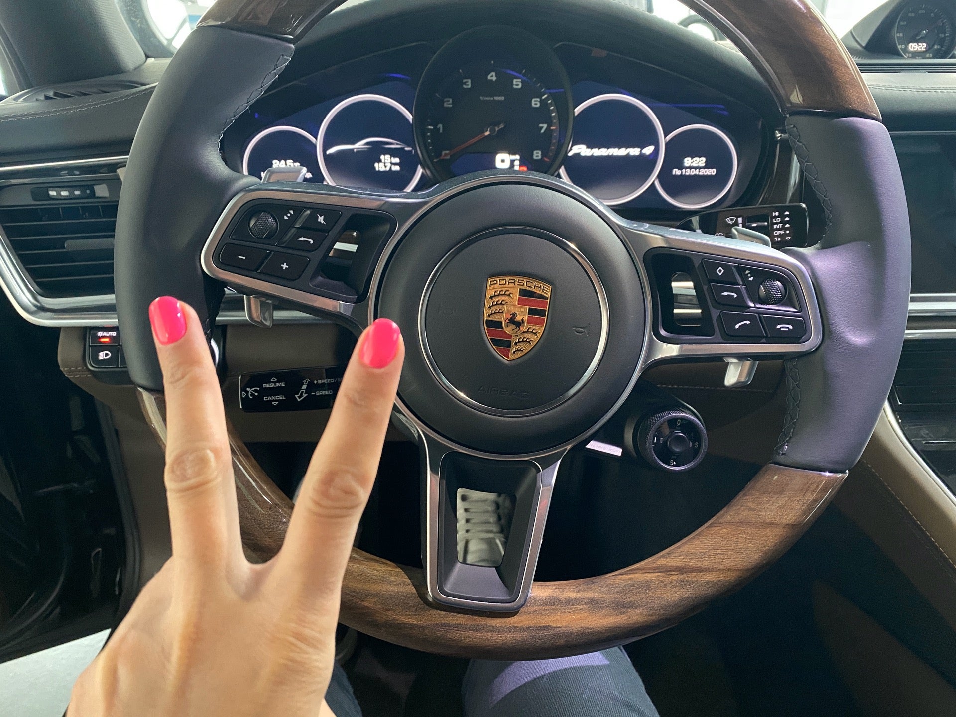 Порше Центр Ижевск / Porsche Center Izhevsk