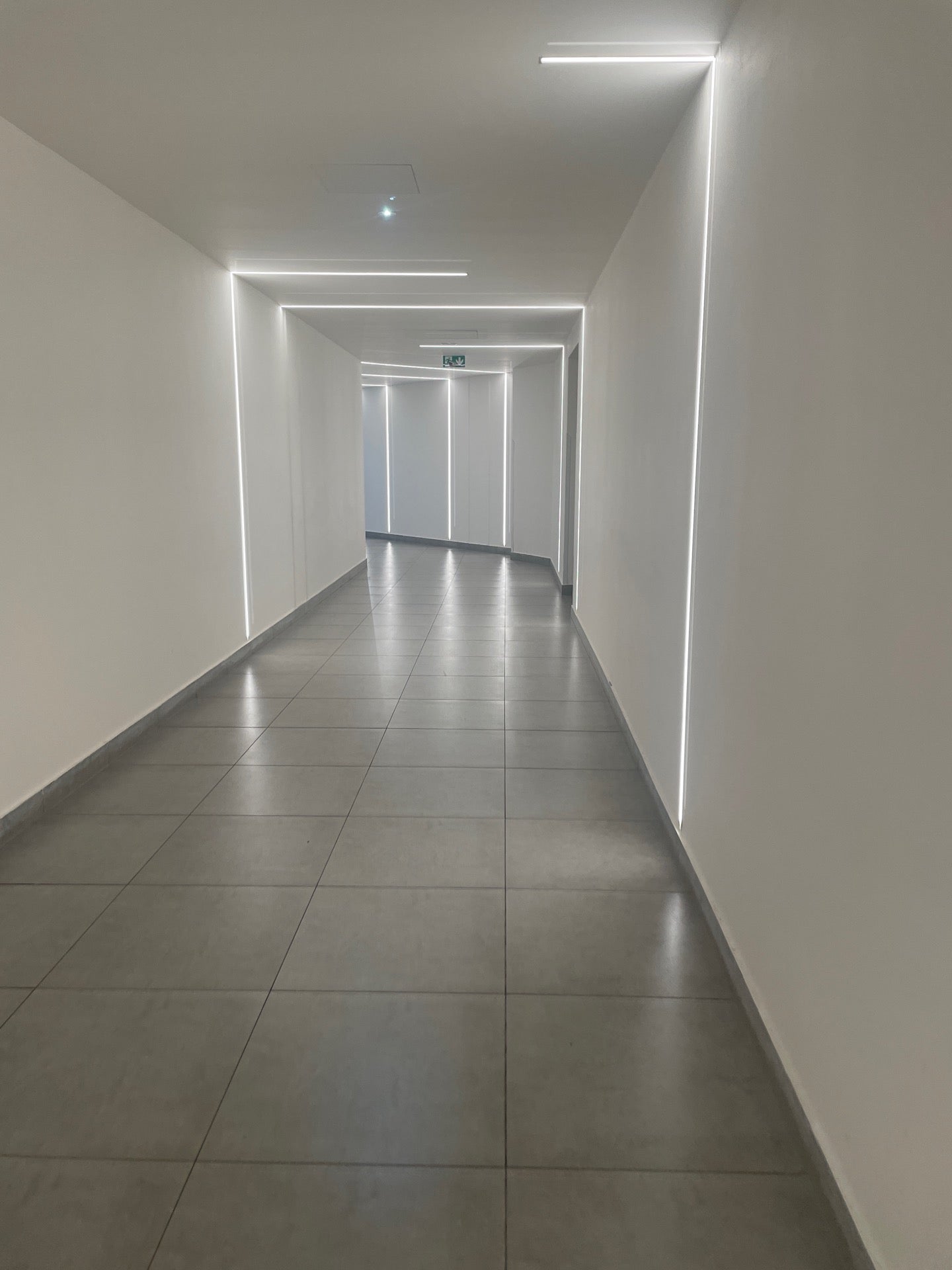 Veřejné WC - Českomoravská 2420/15a - photo 2 showing the facility