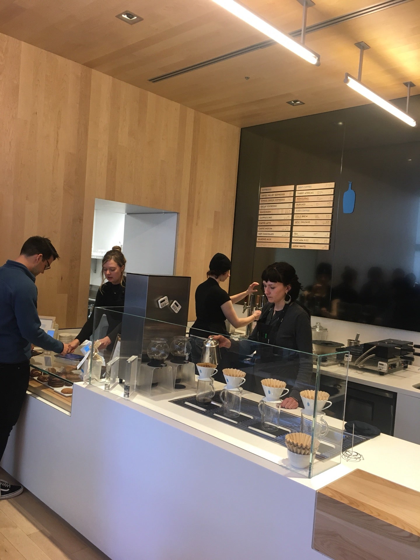 Blue Bottle Coffee 628 California St San Francisco
