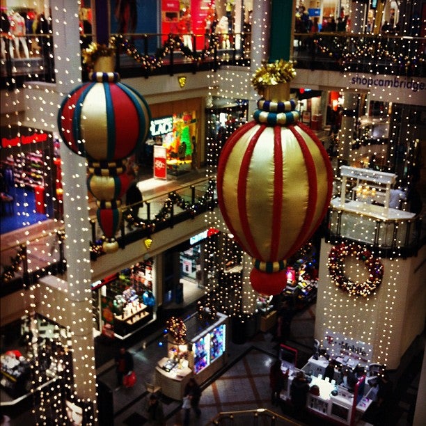 CambridgeSide Galleria