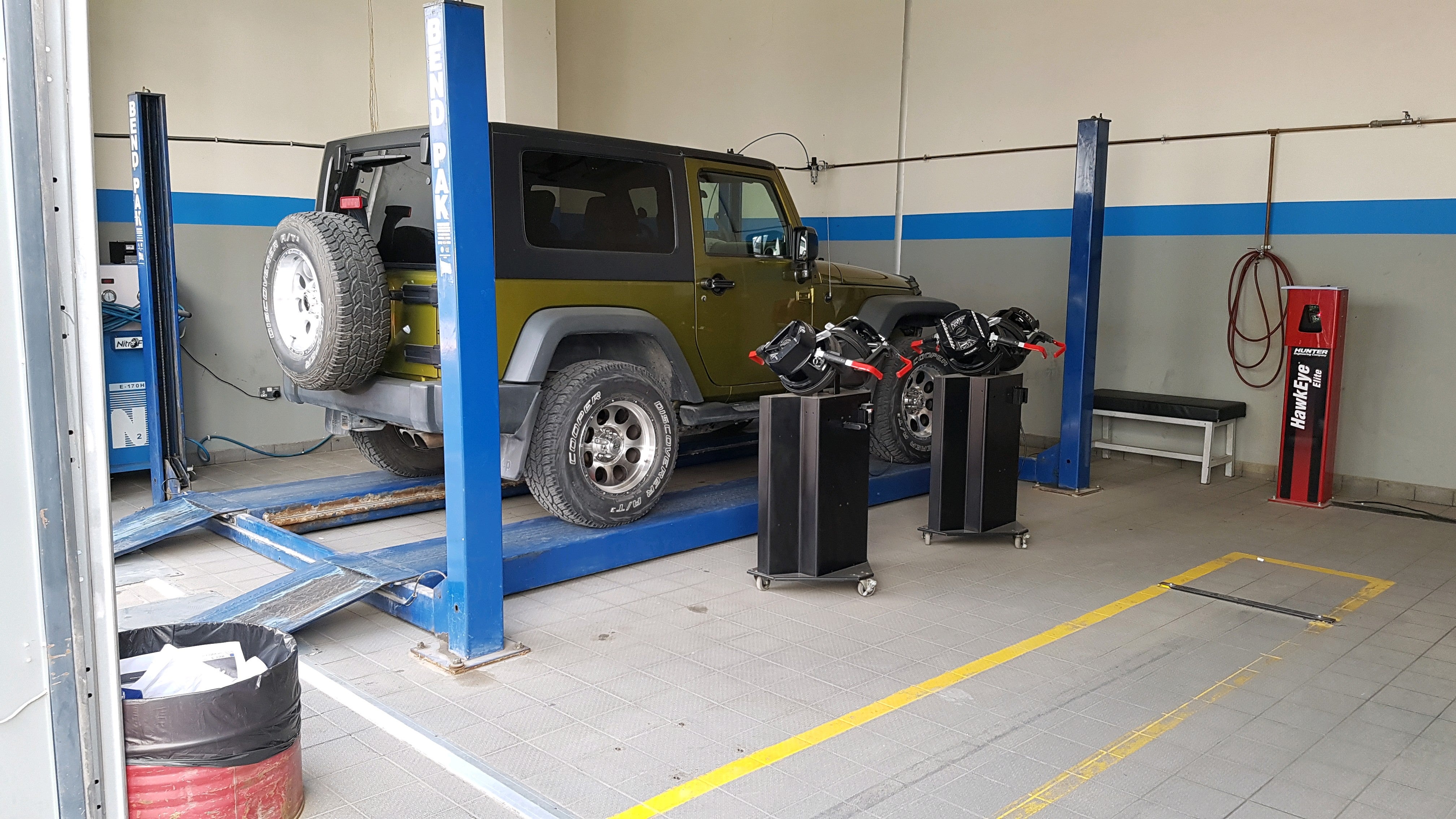 Jeep Dealership Logo