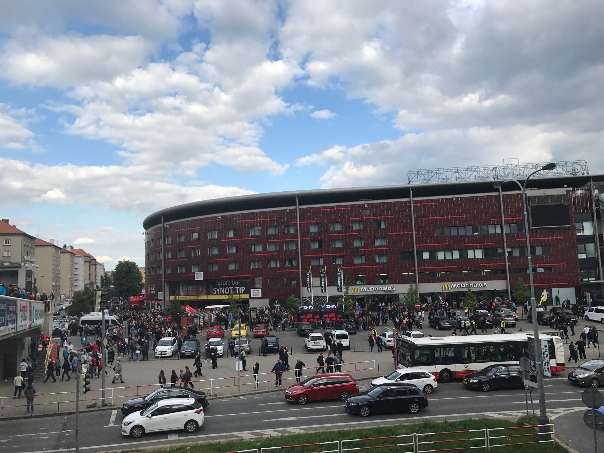 Slavia - Nádraží Eden - photo 3 showing the facility