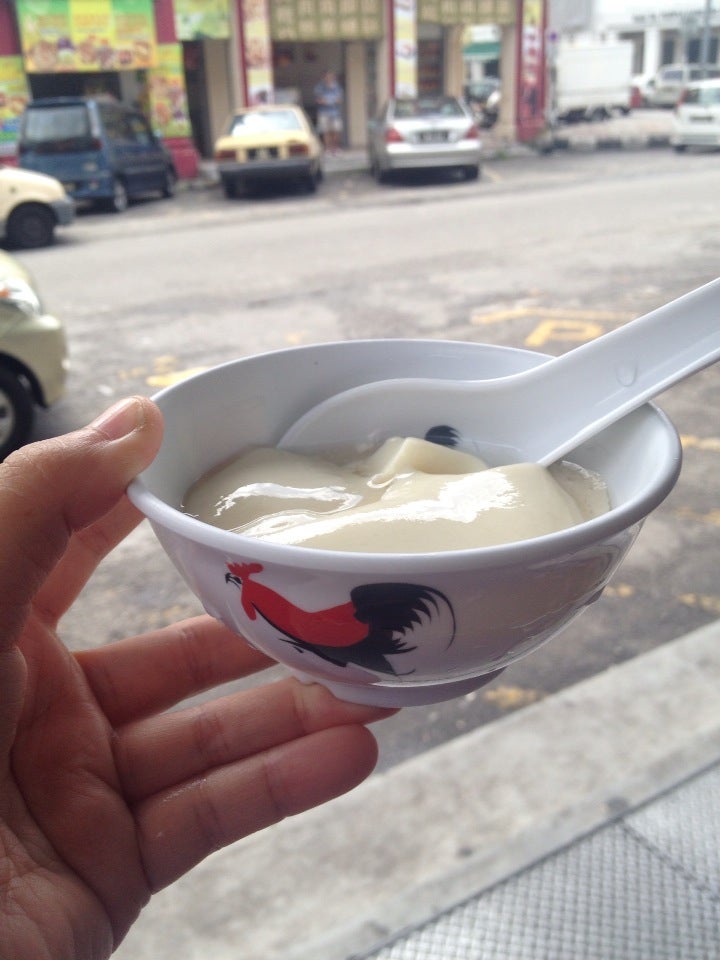 Funny Mountain Tau Fu Fah (奇峰豆腐花) 49, Jalan Theatre Ipoh