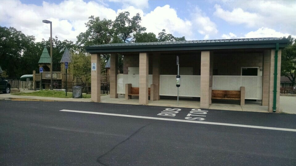Tct Bus Stop # 125 - Skate Park