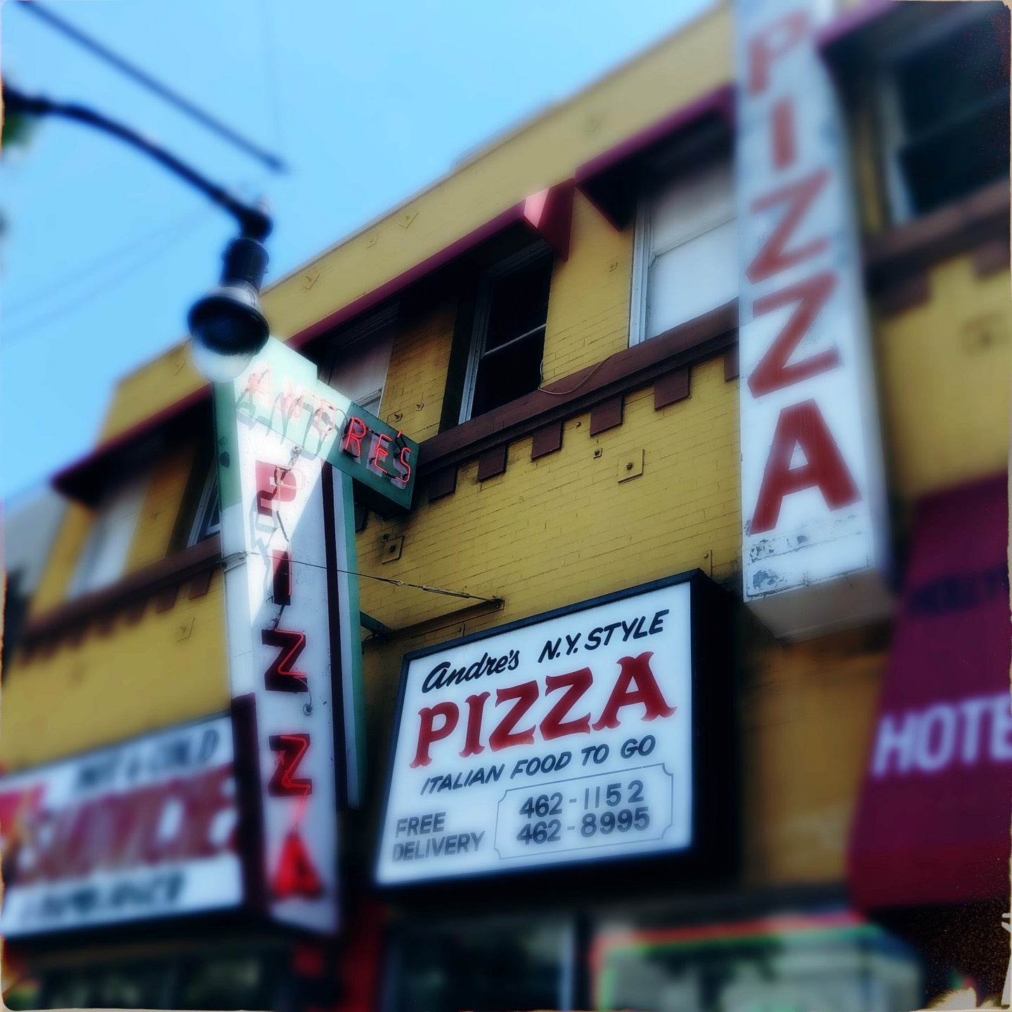 Andre's Pizza cover photo