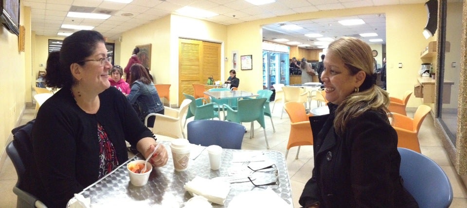 La Estacion Cafe cafe in Miami