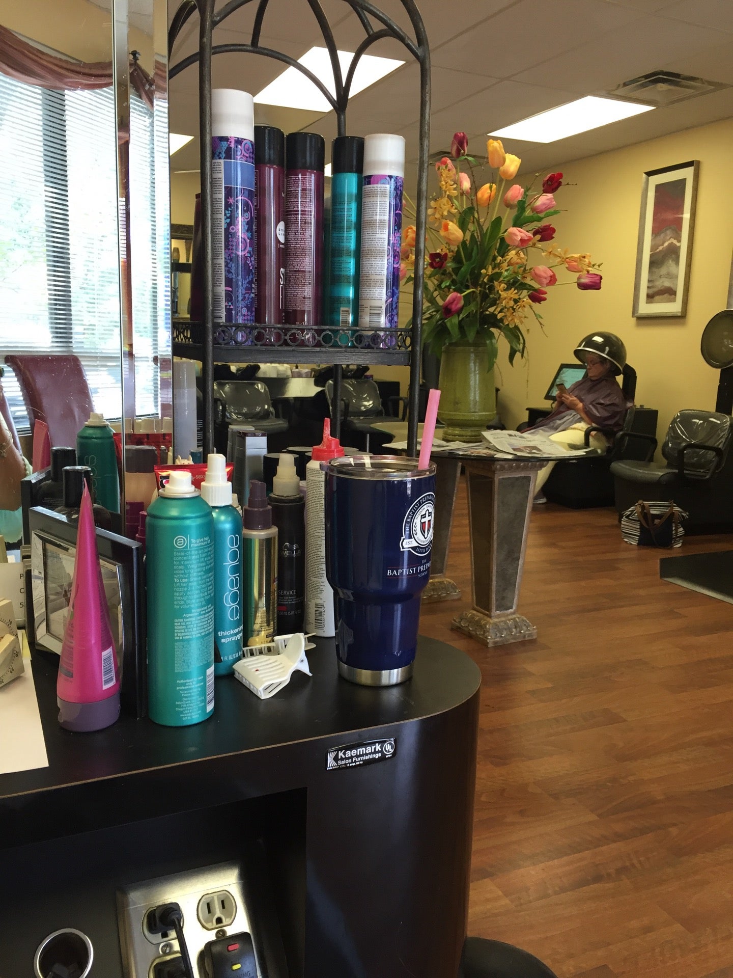 Transitions Salon Logo