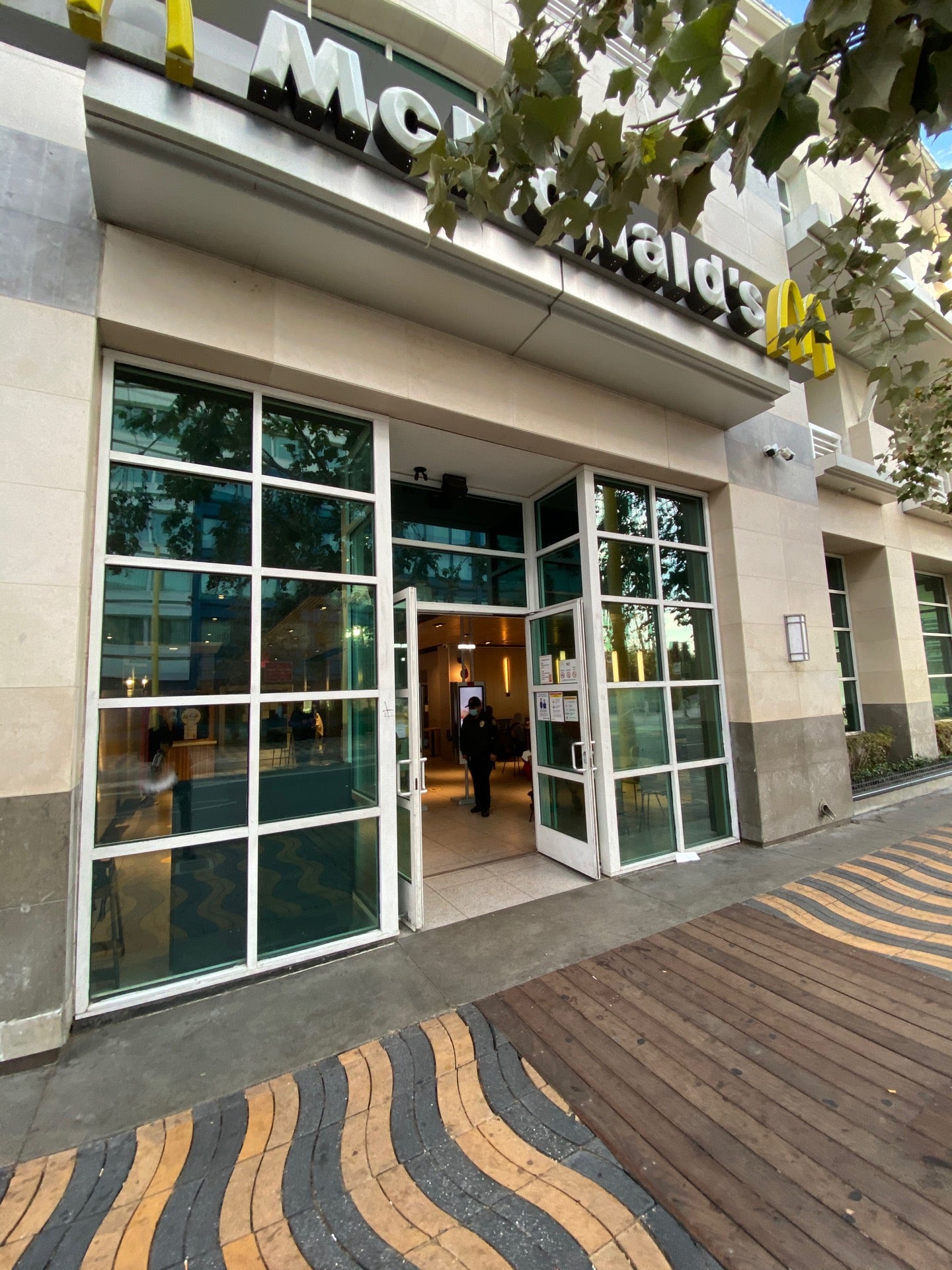 McDonald's restaurant in Santa Monica