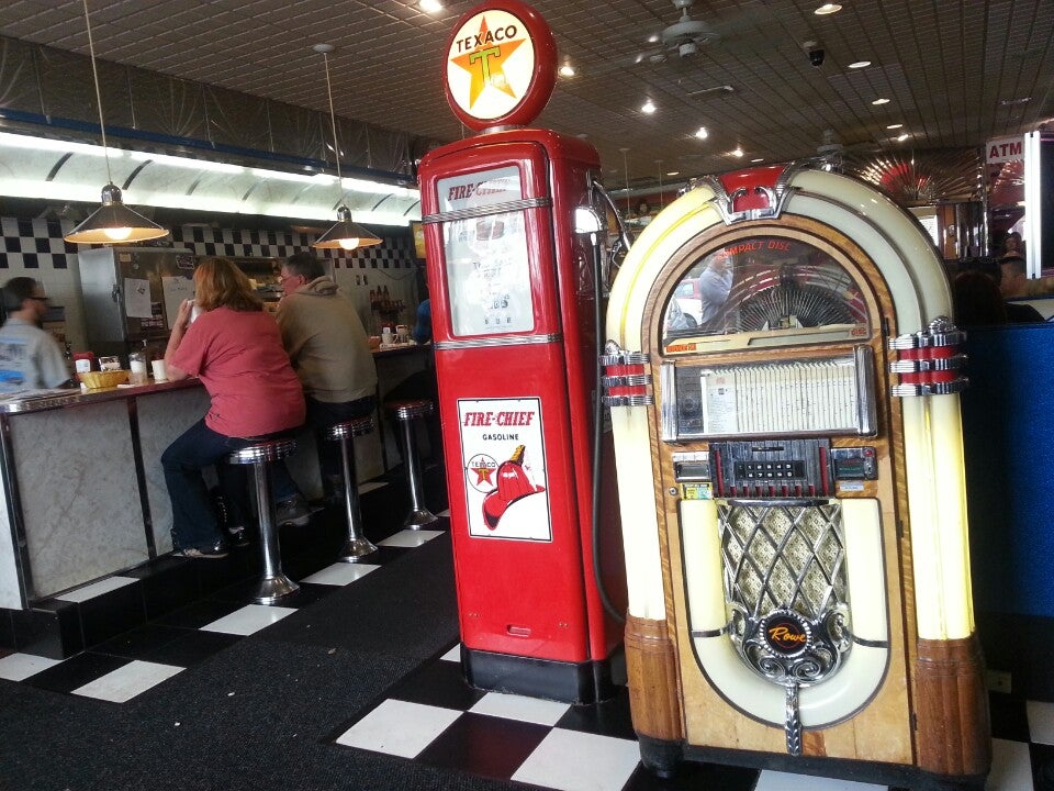 Mary Ann's Diner