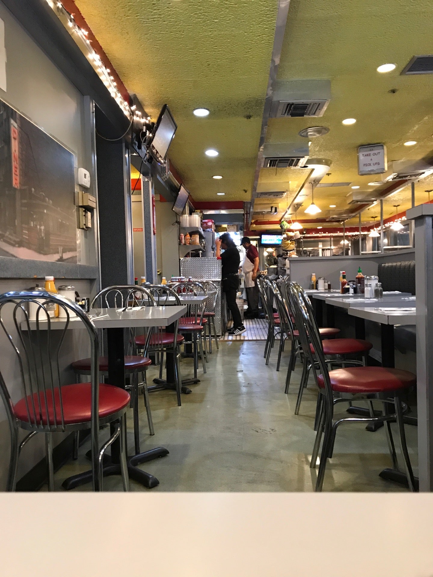 Pearl Diner 212 Pearl St New York