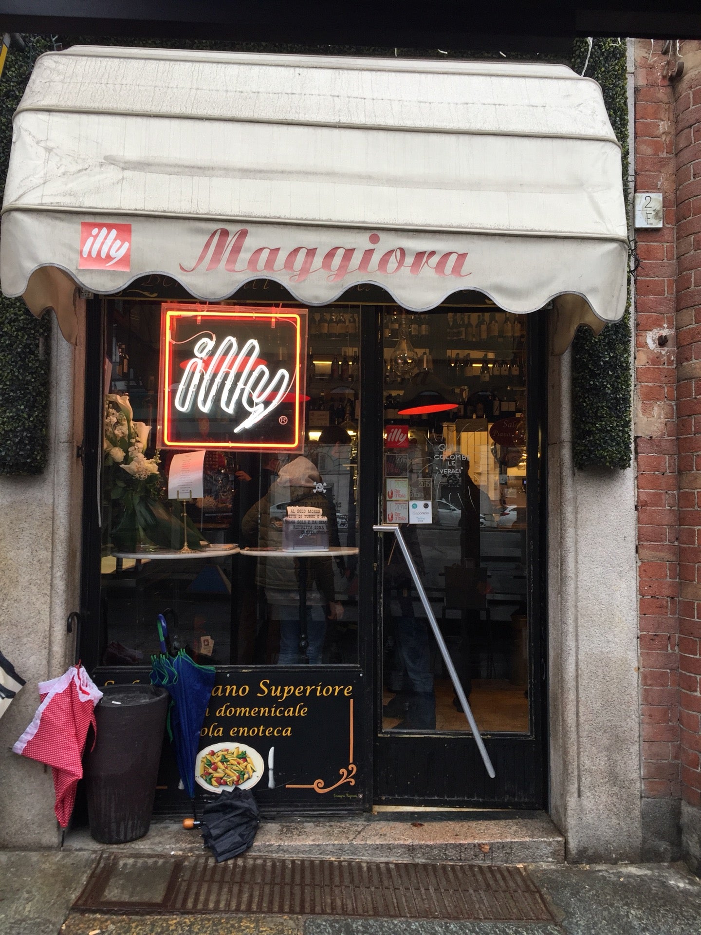 Maggiora - Turin cafe