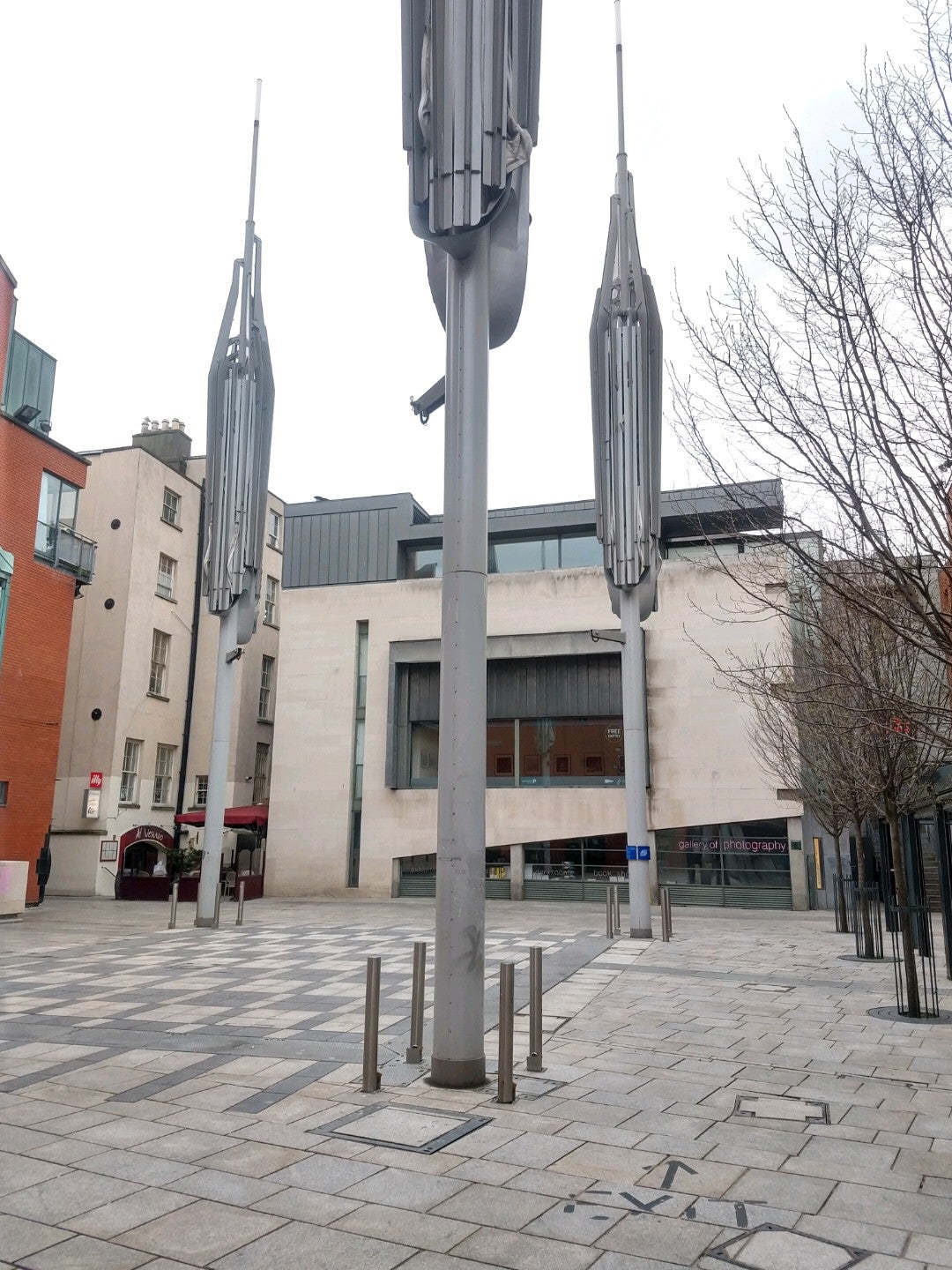 Meeting House Square 3