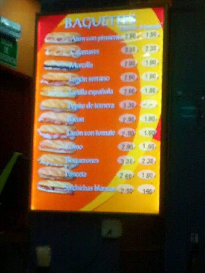 Cafetería Pirámides - Madrid restaurant