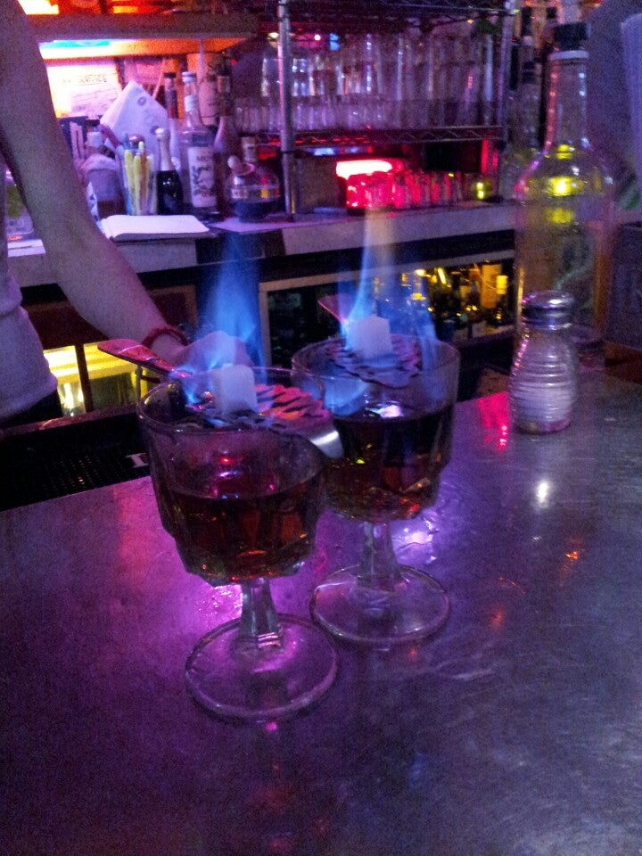 169 Bar, a bar in New York