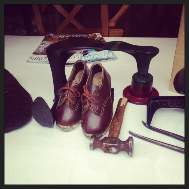 The Greenmarket Cobbler Logo